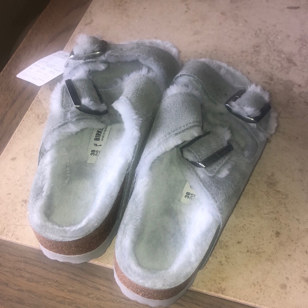 Shearling liked Arizona Birkenstock’s NWT 38/7